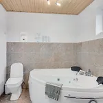 Σπίτι διακοπών 4 Bedroom Amazing In Nordenbro Vesteregn