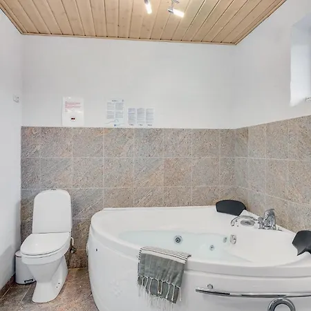 Ferienhaus 4 Bedroom Amazing In Nordenbro Vesteregn
